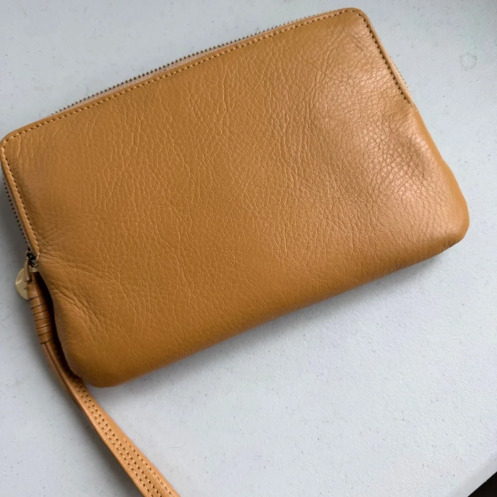 CLHEI Pouch Wallet in Cognac - Picture 2 of 4